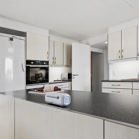 3 Bedroom Awesome In Vakantiehuis