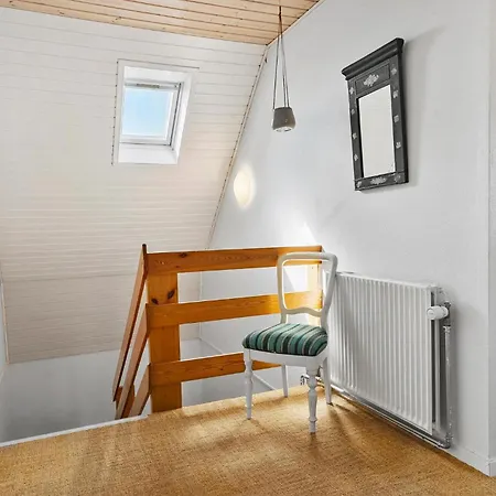 3 Bedroom Awesome In *