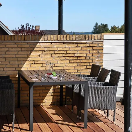 3 Bedroom Awesome In * Kalvehave (Zealand)