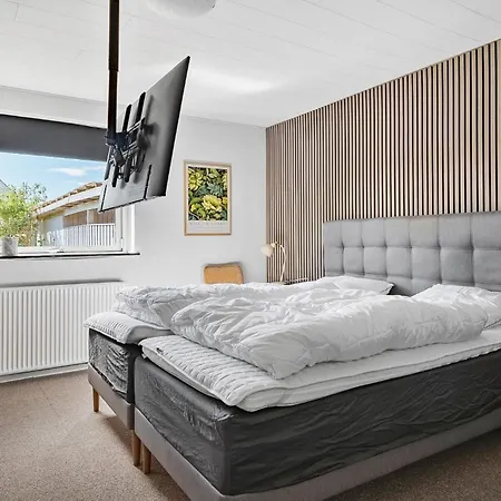 3 Bedroom Awesome In * Kalvehave (Zealand)